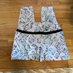 Demi Lovato Fablectics Leggings